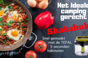 Shakshuka gemaakt met de TEFEL 5 seconden hakmolen